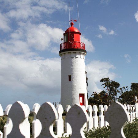 Whaler's Bluff Lighthouse